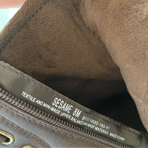 Baretraps, Slouchy Style Brown Ankle Boots, Textile Upper, Hidden Wedge Heel 8M - Picture 7 of 8